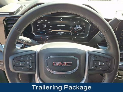 Used 2024 GMC Sierra 1500 Elevation AWD/4WD image 4