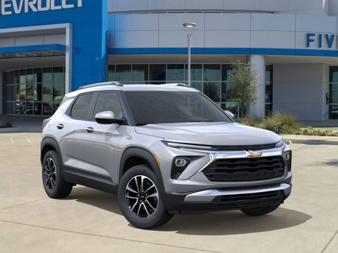 New 2026 Chevrolet TrailBlazer LT FWD image 7