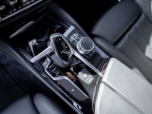 Used 2018 BMW 530i image 15