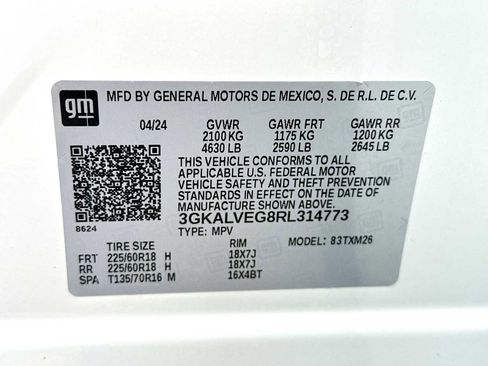 Used 2024 GMC Terrain SLT AWD/4WD image 22