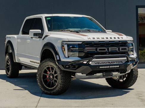 Used 2025 Ford F150 Raptor AWD/4WD image 5