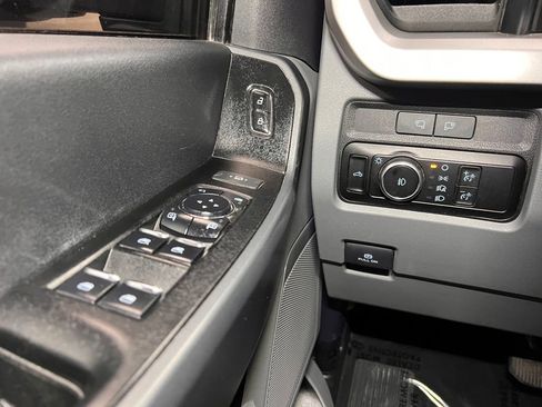 Used 2023 Ford F350 XLT image 15