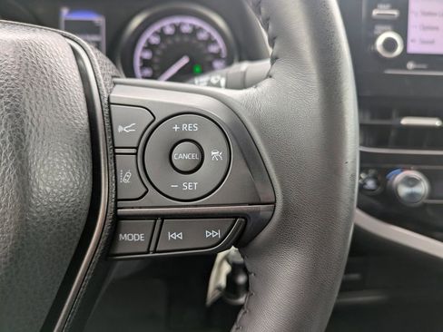 Used 2024 Toyota Camry SE image 25