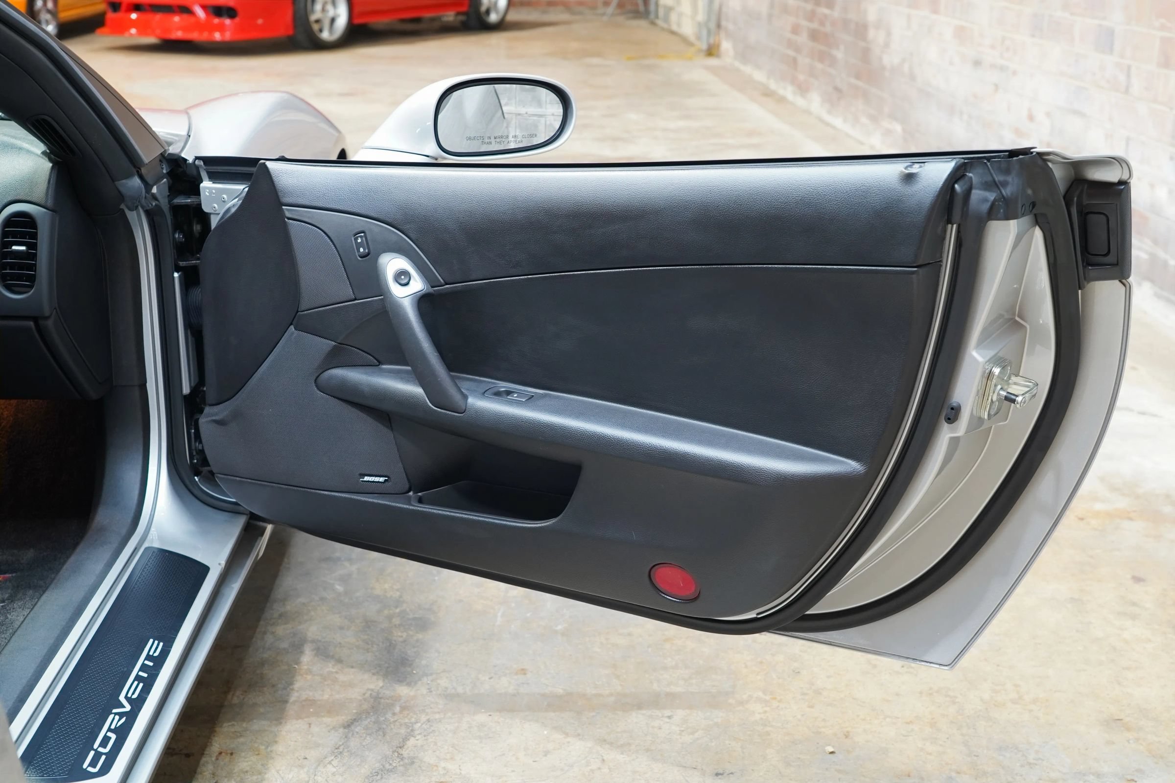 Used 2006 Chevrolet Corvette Coupe w/ Preferred Equipment Group RWD image 47