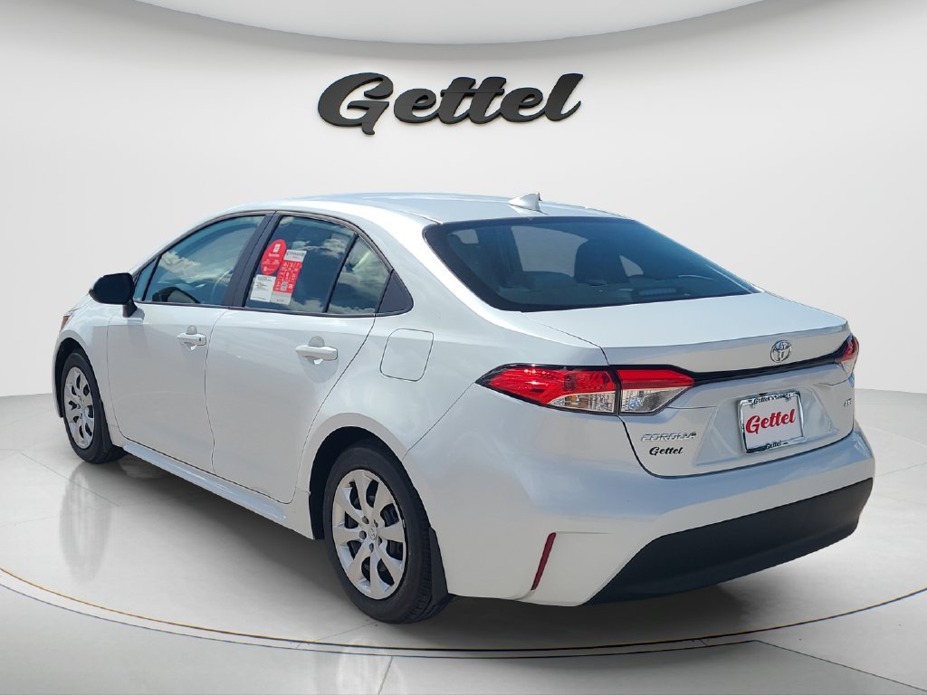 New 2027 Toyota Corolla LE FWD image 7