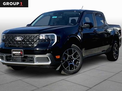 New 2025 Ford Maverick Lariat w/ 4K Tow Package