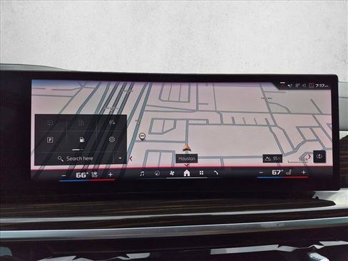 Used 2024 BMW X7 M60i w/ Executive Package AWD/4WD image 12