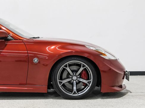 Used 2013 Nissan 370Z NISMO w/ Bose Pkg image 11