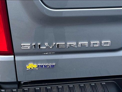 Used 2024 Chevrolet Silverado 1500 LTZ w/ LTZ Convenience Package II AWD/4WD image 29