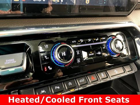 Certified 2026 GMC Sierra 1500 Denali w/ Denali Reserve Package image 12