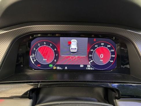 Used 2025 Volkswagen Atlas Peak Edition SE image 12