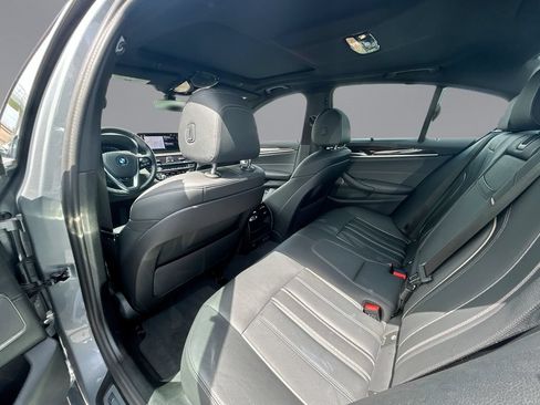 Used 2023 BMW 540i xDrive w/ Premium Package AWD/4WD image 33