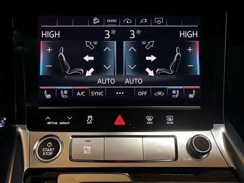 Used 2024 Audi Q8 e-tron Premium Plus w/ Premium Plus Package image 55