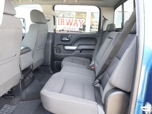 Used 2018 Chevrolet Silverado 2500 LT w/ LT Convenience Package image 25