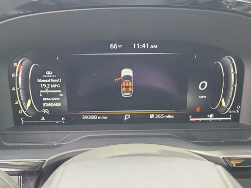 Used 2023 INFINITI QX60 Luxe FWD image 16