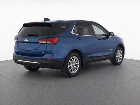 Used 2024 Chevrolet Equinox LT FWD image 8