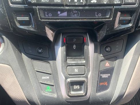 Used 2018 Honda Odyssey EX-L image 17
