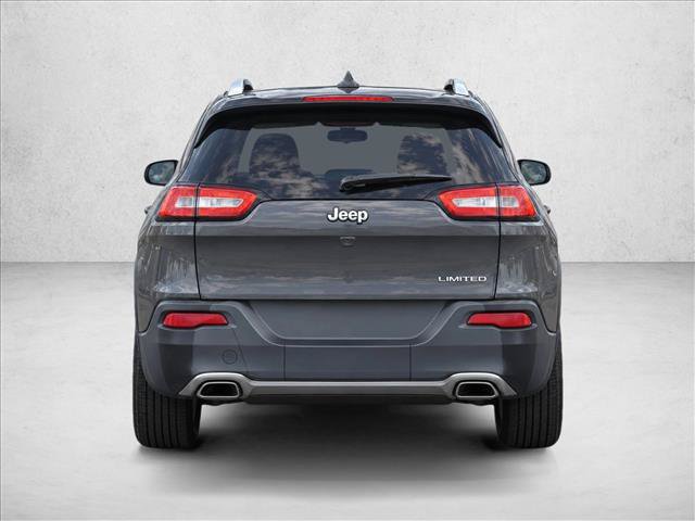 Used 2017 Jeep Cherokee Limited FWD image 6