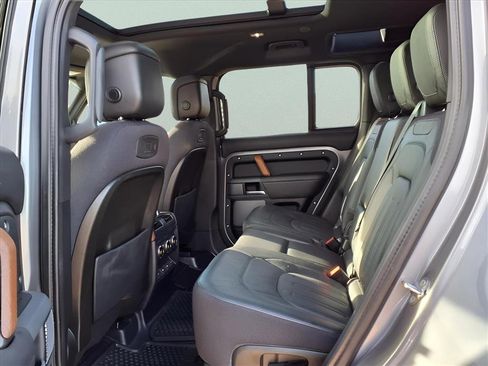 Used 2020 Land Rover Defender 110 X image 14