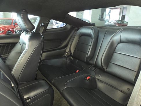 Used 2016 Ford Mustang GT Premium w/ GT Performance Package RWD image 19