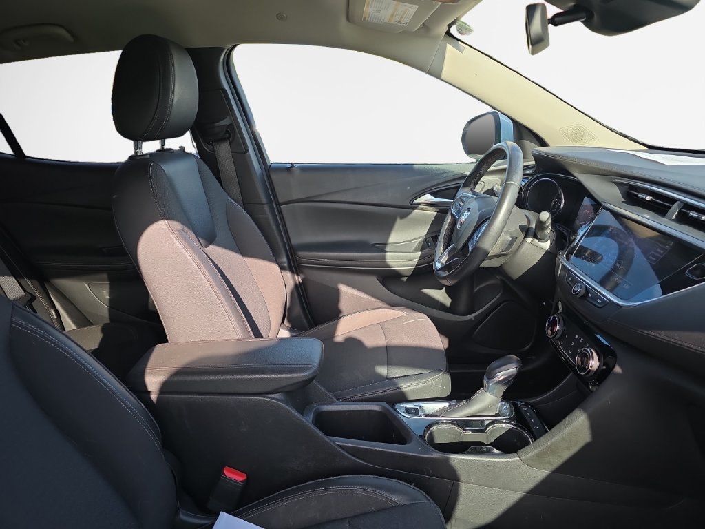 Used 2020 Buick Encore GX Preferred w/ Cold Weather Comfort Package AWD/4WD image 24