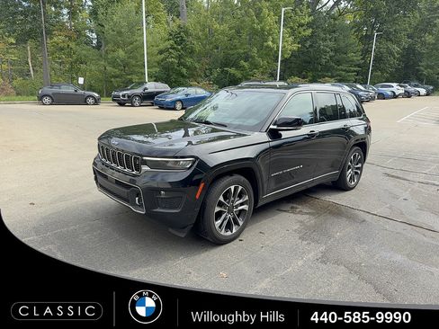 Used 2023 Jeep Grand Cherokee Overland w/ Adv Protech Group III AWD/4WD image 1