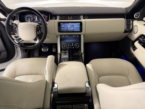 Used 2022 Land Rover Range Rover Westminster Edition image 12