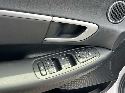 Used 2024 Hyundai Sonata SEL FWD image 26