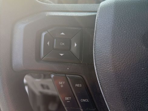 Certified 2020 Ford F250 XLT w/ XLT Premium Package image 11