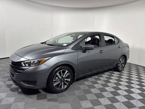 Used 2025 Nissan Versa SV w/ Trunk Package image 12