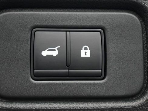 New 2026 Nissan Pathfinder SL w/ SL Premium Package image 25