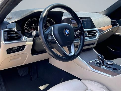Used 2019 BMW 330i Sedan w/ Driving Assistance Package RWD image 14