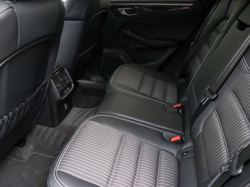 Used 2023 Porsche Macan Turbo AWD/4WD image 24