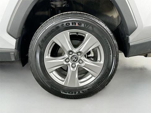 Certified 2025 Toyota RAV4 XLE AWD/4WD image 28