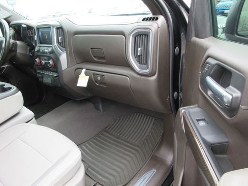 Certified 2021 Chevrolet Silverado 1500 LT w/ Bed Protection Package image 21