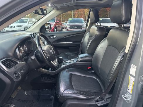 Used 2020 Dodge Journey Crossroad image 10
