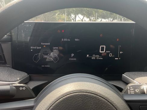 Used 2025 Nissan Kicks SV FWD image 36