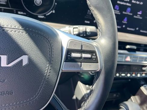 Certified 2025 Kia Telluride SX Prestige X-Line AWD/4WD image 23