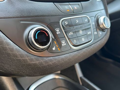 Used 2024 Chevrolet Malibu LT FWD image 21