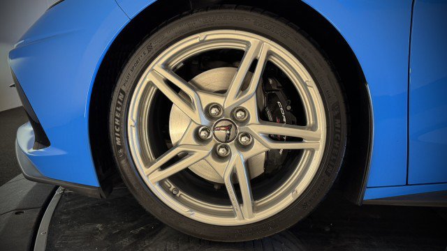 Used 2024 Chevrolet Corvette Stingray Premium Cpe w/ Z51 Performance Package RWD image 30