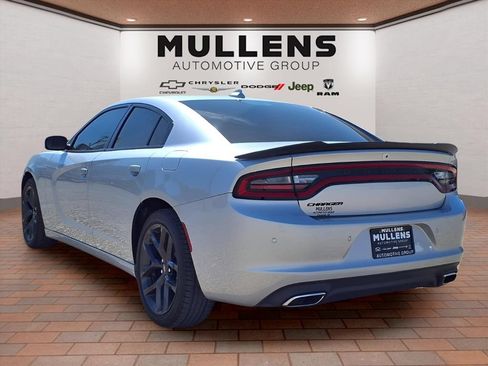 Used 2023 Dodge Charger SXT w/ Blacktop Package RWD image 7
