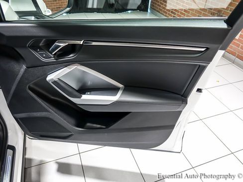 Used 2022 Audi Q3 2.0T Premium image 29