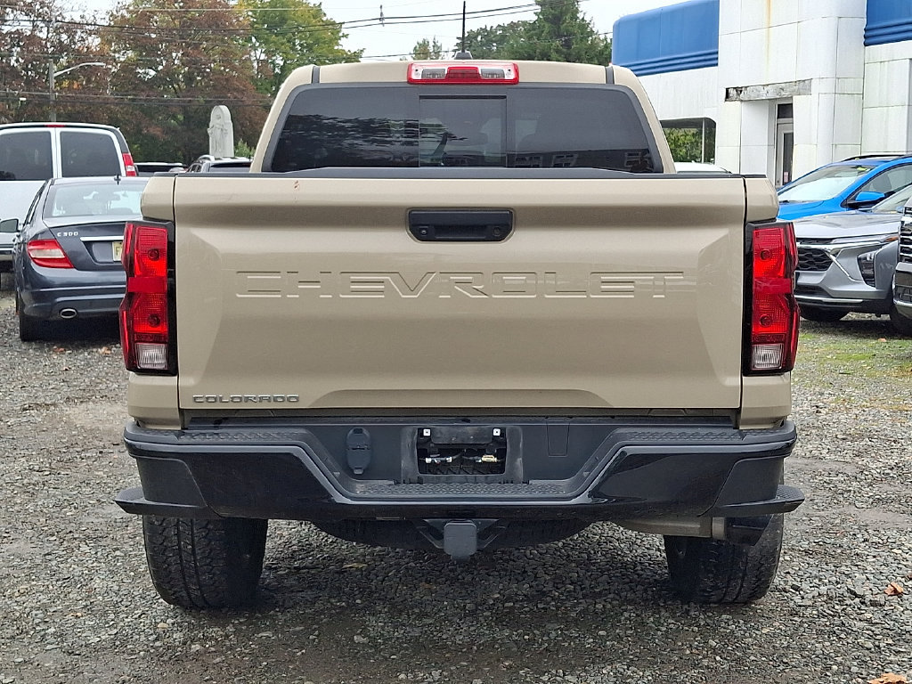 Used 2023 Chevrolet Colorado Trail Boss w/ LPO, Dark Essentials Package AWD/4WD image 7