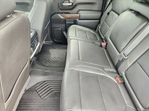 Used 2021 GMC Sierra 1500 SLT AWD/4WD image 30