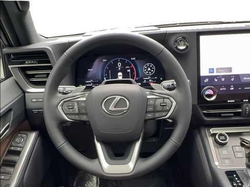 Used 2026 Lexus GX 550 w/ Cold Area Package AWD/4WD image 41