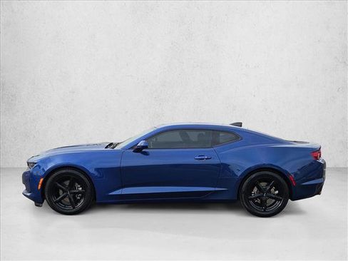 Used 2019 Chevrolet Camaro LT image 9
