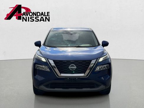Certified 2022 Nissan Rogue SV FWD image 8