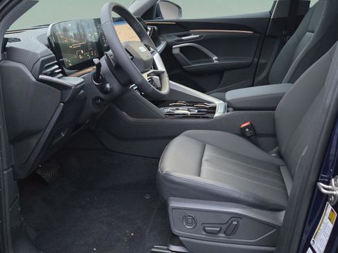 New 2025 Audi Q5 Premium image 31