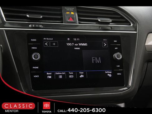 Used 2020 Volkswagen Tiguan SEL w/ 3rd Row Seat Package AWD/4WD image 10