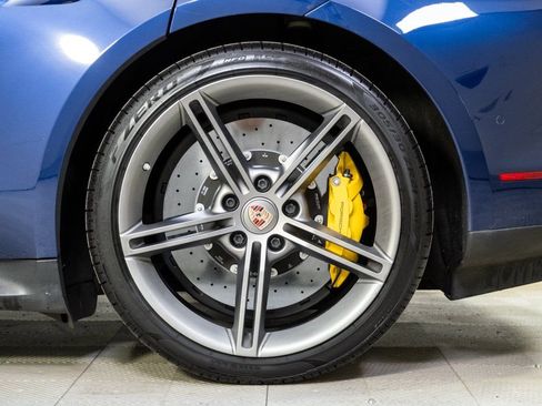 Used 2020 Porsche Taycan Turbo S image 40